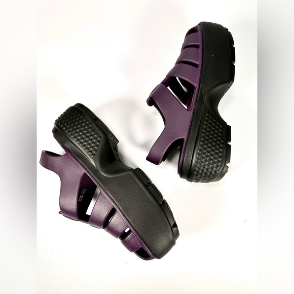 CROCS Shoes - NWOT CROCS STOMP FISHERMAN SANDAL Platform  UNISEX M5, W7